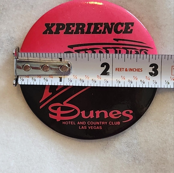 2 Dunes Hotel Las Vegas Vintage Pinback Buttons Xanadunes...Set of 2 - Picture 6 of 7